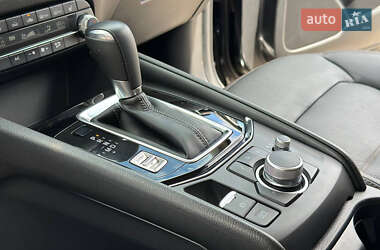 Внедорожник / Кроссовер Mazda CX-5 2023 в 