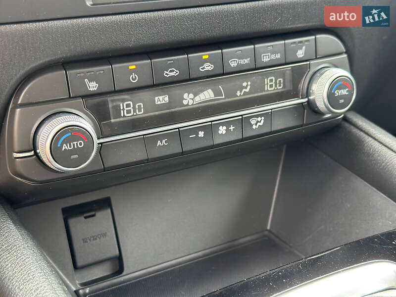 Позашляховик / Кросовер Mazda CX-5 2023 в Дніпрі