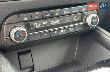 Внедорожник / Кроссовер Mazda CX-5 2023 в 