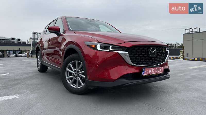 Внедорожник / Кроссовер Mazda CX-5 2023 в 