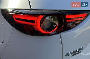 Внедорожник / Кроссовер Mazda CX-5 2018 в 