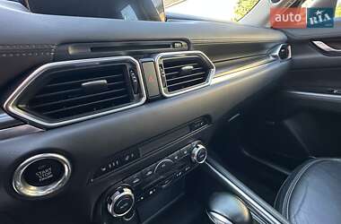 Внедорожник / Кроссовер Mazda CX-5 2018 в 