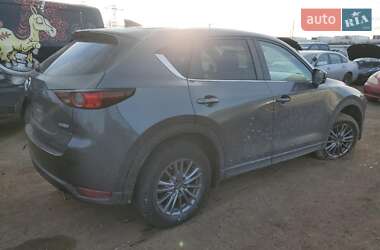 Внедорожник / Кроссовер Mazda CX-5 2017 в 