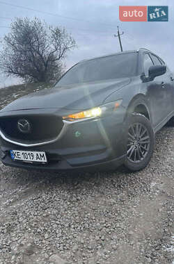 Внедорожник / Кроссовер Mazda CX-5 2018 в 
