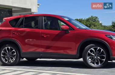 Позашляховик / Кросовер Mazda CX-5 2015 в 