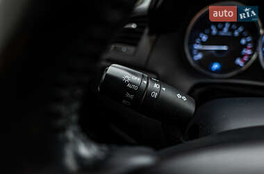 Внедорожник / Кроссовер Mazda CX-5 2012 в 