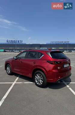 Внедорожник / Кроссовер Mazda CX-5 2024 в 