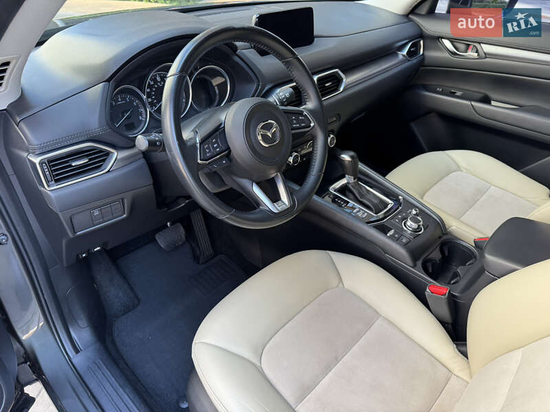 Позашляховик / Кросовер Mazda CX-5 2017 в Києві