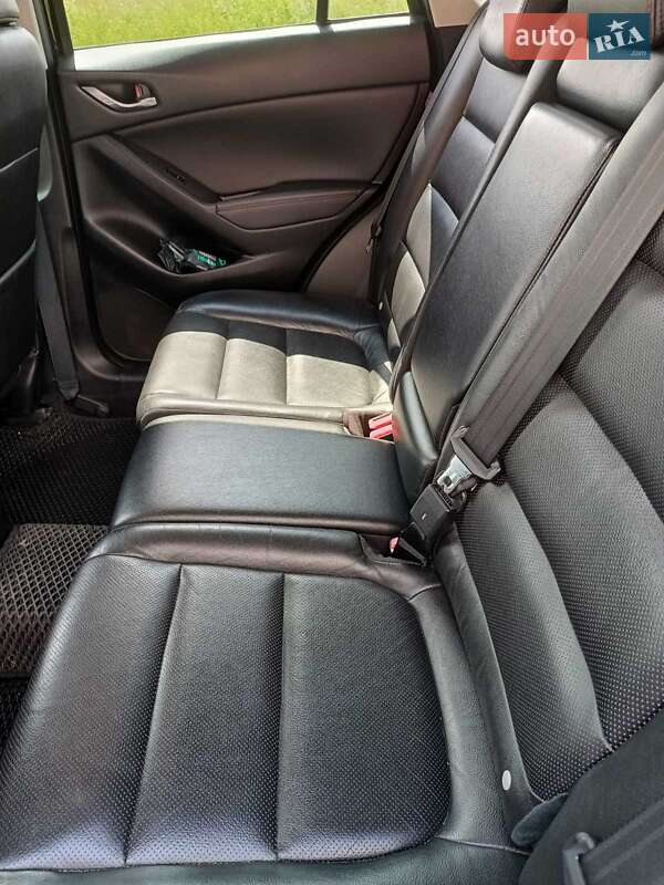 Позашляховик / Кросовер Mazda CX-5 2012 в Дубні