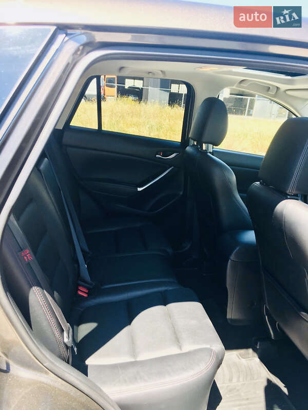 Внедорожник / Кроссовер Mazda CX-5 2016 в Мукачево