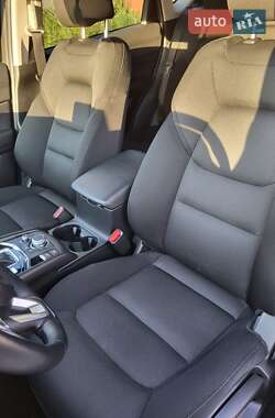Внедорожник / Кроссовер Mazda CX-5 2020 в 