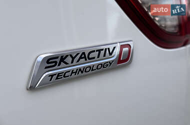 Внедорожник / Кроссовер Mazda CX-5 2016 в 