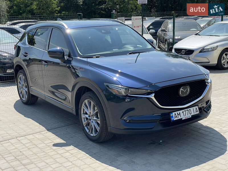 Внедорожник / Кроссовер Mazda CX-5 2019 в Бердичеве