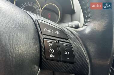 Позашляховик / Кросовер Mazda CX-5 2015 в 