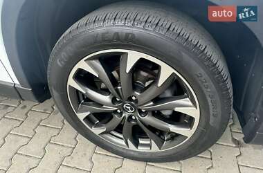 Позашляховик / Кросовер Mazda CX-5 2015 в 