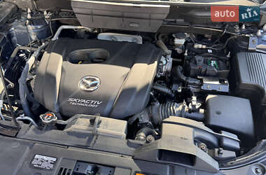 Позашляховик / Кросовер Mazda CX-5 2018 в 