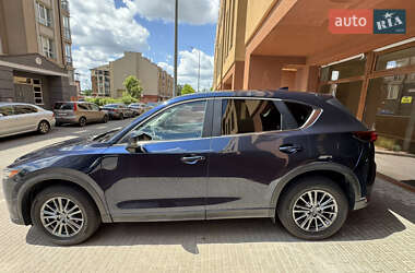Позашляховик / Кросовер Mazda CX-5 2019 в 