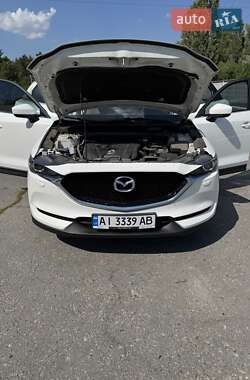 Внедорожник / Кроссовер Mazda CX-5 2017 в 