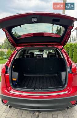Позашляховик / Кросовер Mazda CX-5 2014 в 