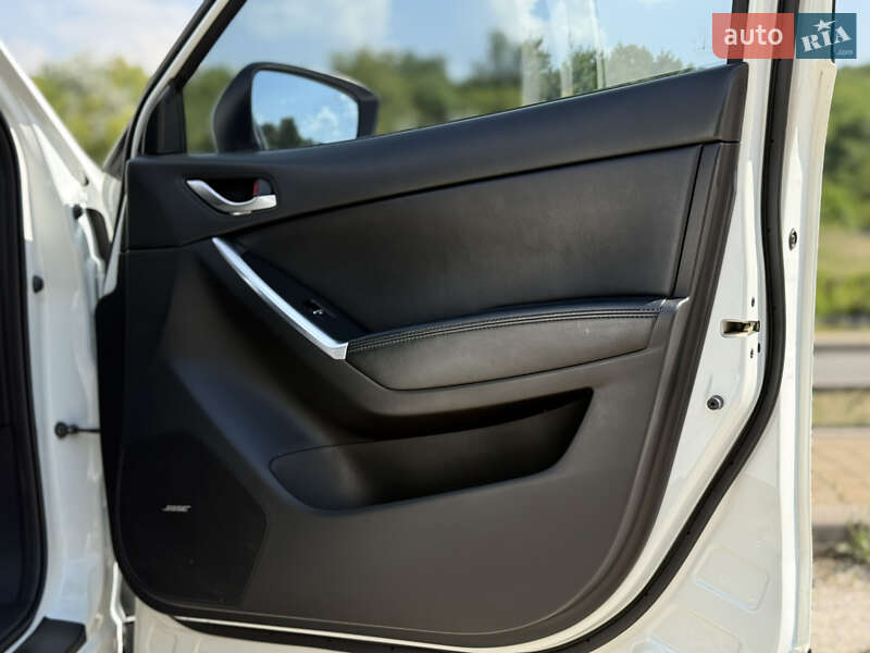 Позашляховик / Кросовер Mazda CX-5 2015 в Дніпрі