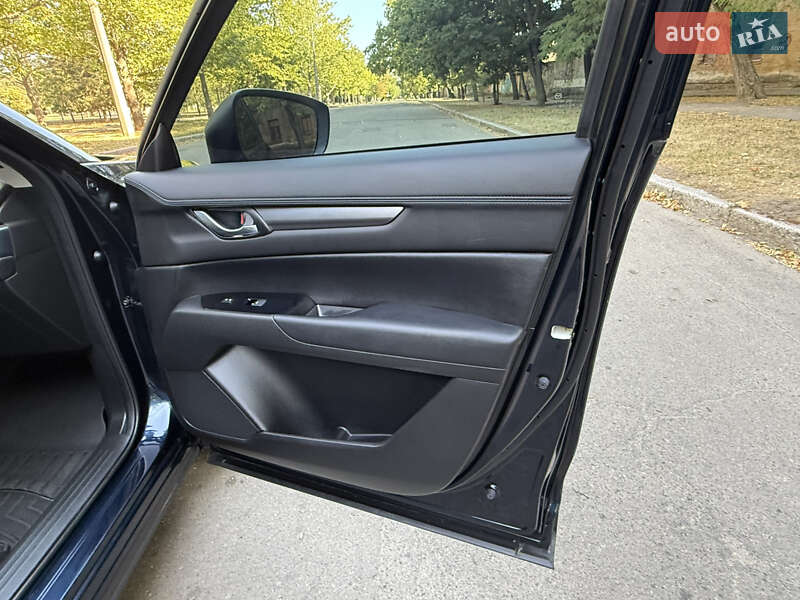 Позашляховик / Кросовер Mazda CX-5 2018 в Миколаєві