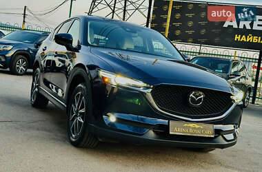 Позашляховик / Кросовер Mazda CX-5 2018 в 