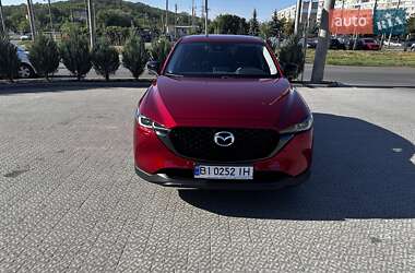 Внедорожник / Кроссовер Mazda CX-5 2023 в 
