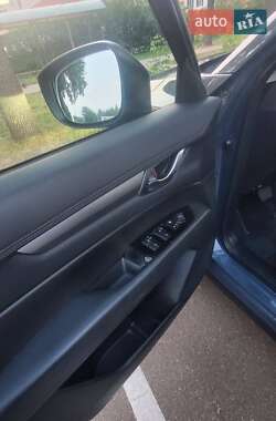 Позашляховик / Кросовер Mazda CX-5 2020 в 