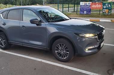 Позашляховик / Кросовер Mazda CX-5 2020 в 