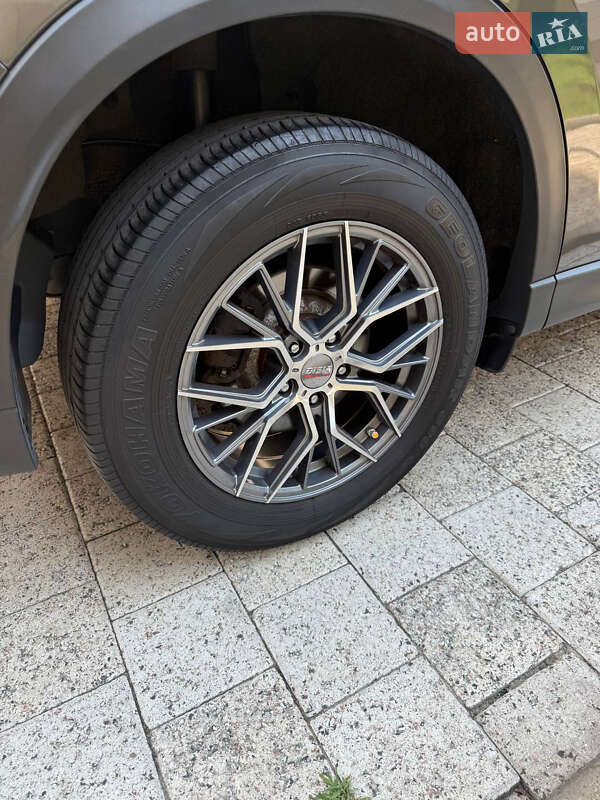 Внедорожник / Кроссовер Mazda CX-5 2017 в Киеве