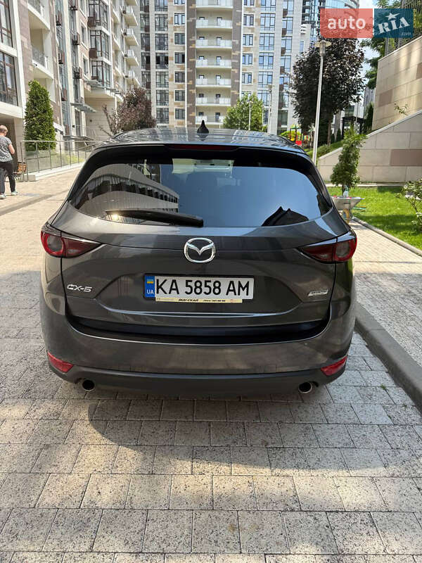 Внедорожник / Кроссовер Mazda CX-5 2017 в Киеве