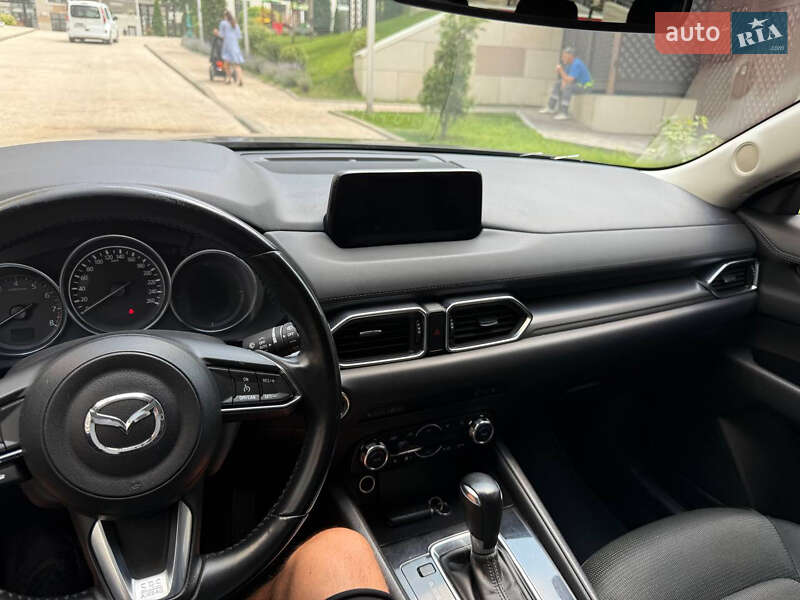 Внедорожник / Кроссовер Mazda CX-5 2017 в Киеве
