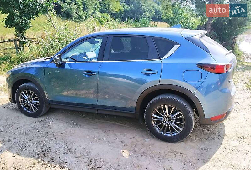 Позашляховик / Кросовер Mazda CX-5 2017 в Рогатині