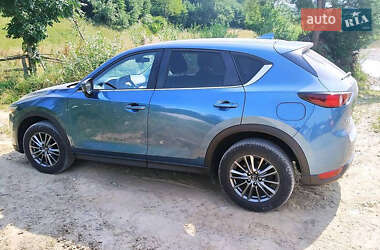Внедорожник / Кроссовер Mazda CX-5 2017 в 