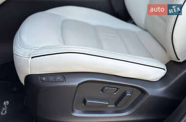 Позашляховик / Кросовер Mazda CX-5 2024 в 