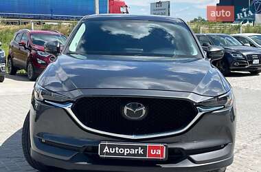Позашляховик / Кросовер Mazda CX-5 2017 в 