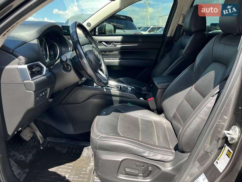 Позашляховик / Кросовер Mazda CX-5 2017 в Львові
