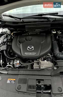 Внедорожник / Кроссовер Mazda CX-5 2015 в 