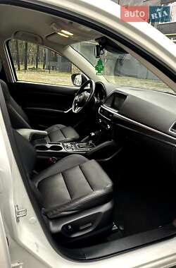Внедорожник / Кроссовер Mazda CX-5 2015 в 