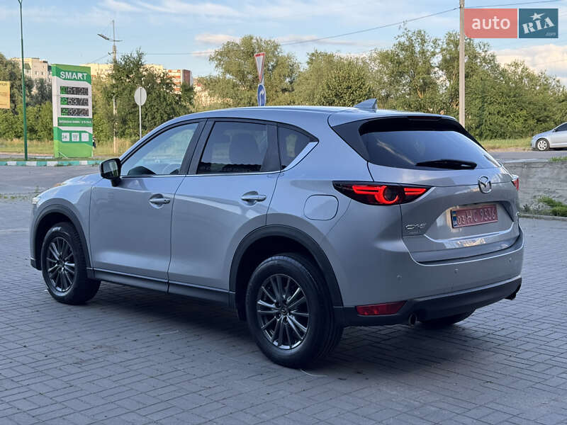 Позашляховик / Кросовер Mazda CX-5 2017 в Хмельницькому