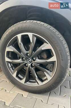 Позашляховик / Кросовер Mazda CX-5 2016 в 