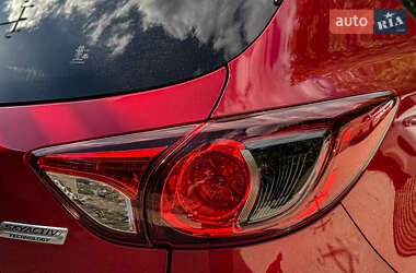 Позашляховик / Кросовер Mazda CX-5 2014 в 
