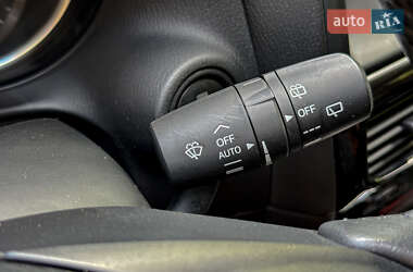 Позашляховик / Кросовер Mazda CX-5 2014 в 