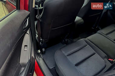 Позашляховик / Кросовер Mazda CX-5 2014 в 