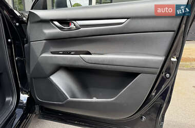 Позашляховик / Кросовер Mazda CX-5 2023 в 