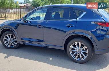 Позашляховик / Кросовер Mazda CX-5 2024 в 