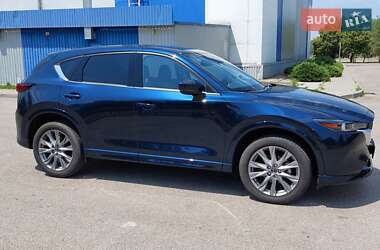 Позашляховик / Кросовер Mazda CX-5 2024 в 