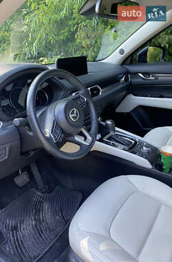 Позашляховик / Кросовер Mazda CX-5 2022 в 