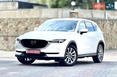 Позашляховик / Кросовер Mazda CX-5 2021 в 