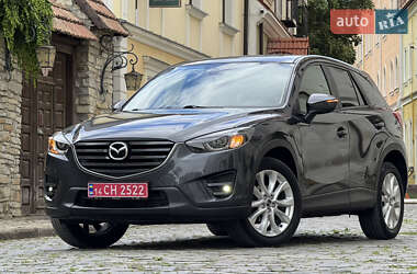 Позашляховик / Кросовер Mazda CX-5 2015 в 